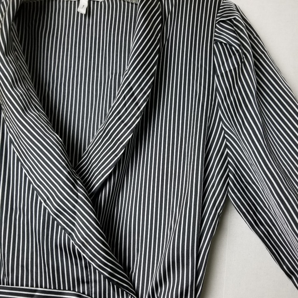 New Avec Les Filles Black Striped Wrap Dress Satin A-line Long Sleeve Sz Small - Picture 7 of 15